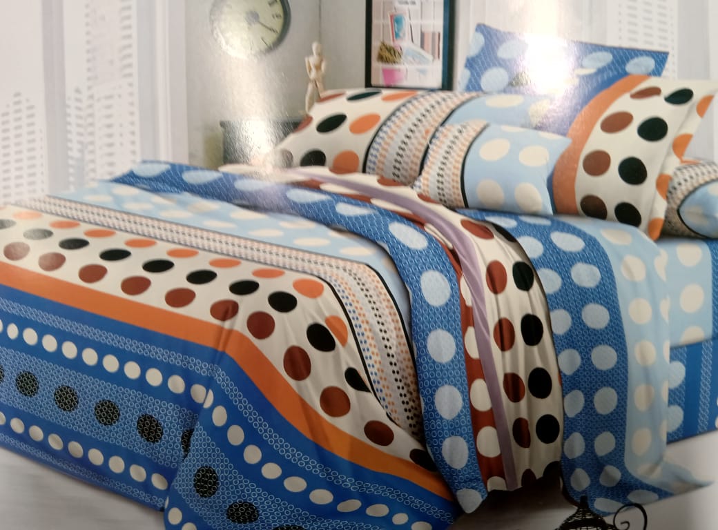 4 Piece Heavy Duvet 17 (6x6)