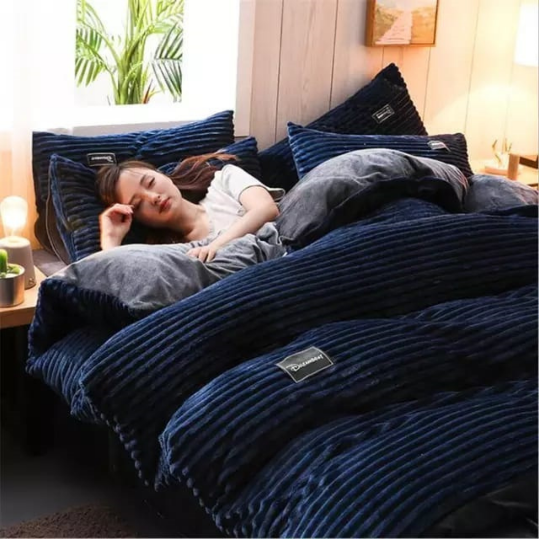 4Pc Velvet Fleece Duvet (6x6 Navy Blue)